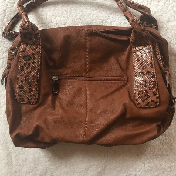 Leopard Print Vegan Leather Purse Bag With Glitter - Picture 5 of 7